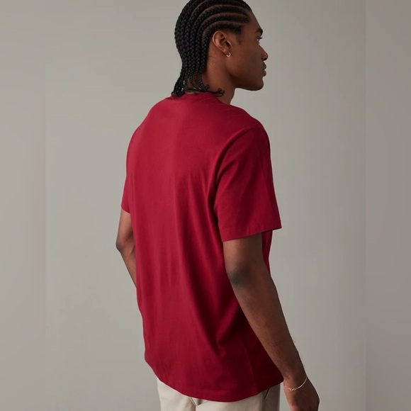 American Eagle Super Soft T-Shirt - Red - Size Medium - Picture 2 of 9